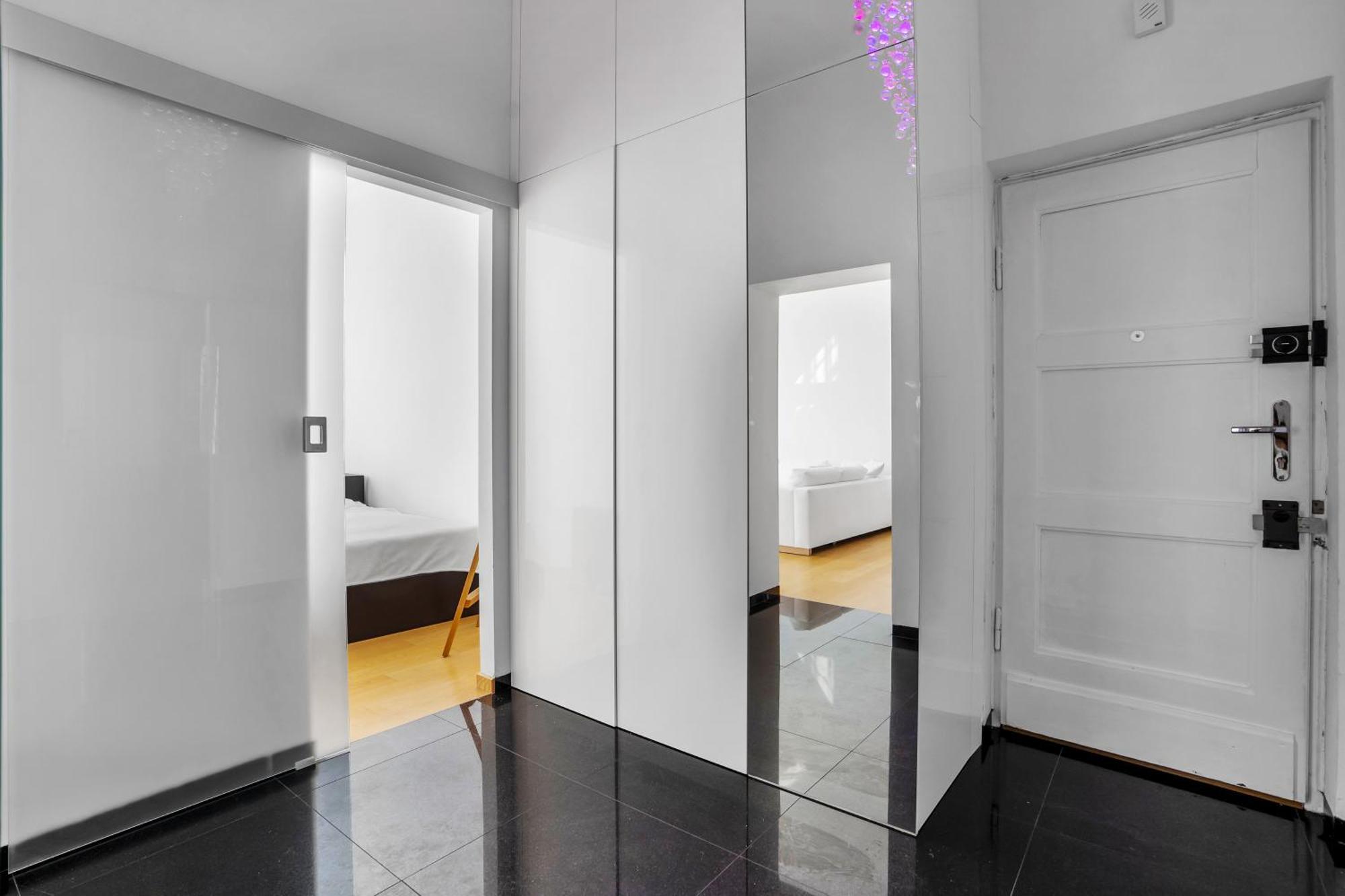 Warsaw Castle Apartments - Prime Location, Historic City Center, Castle View, Fast Internet - By Rentujemy ภายนอก รูปภาพ